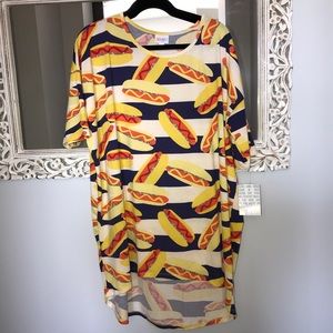 BNWT LuLaRoe Americana Hotdog Irma Tunic T size XL